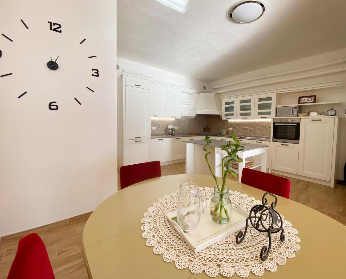 Big With View And Two Bedrooms * Sala Comacina